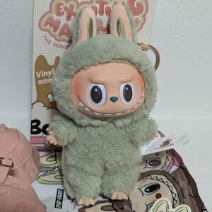 Green Grape Exciting Macaron Labubu - Authentic Popmart With Outfit